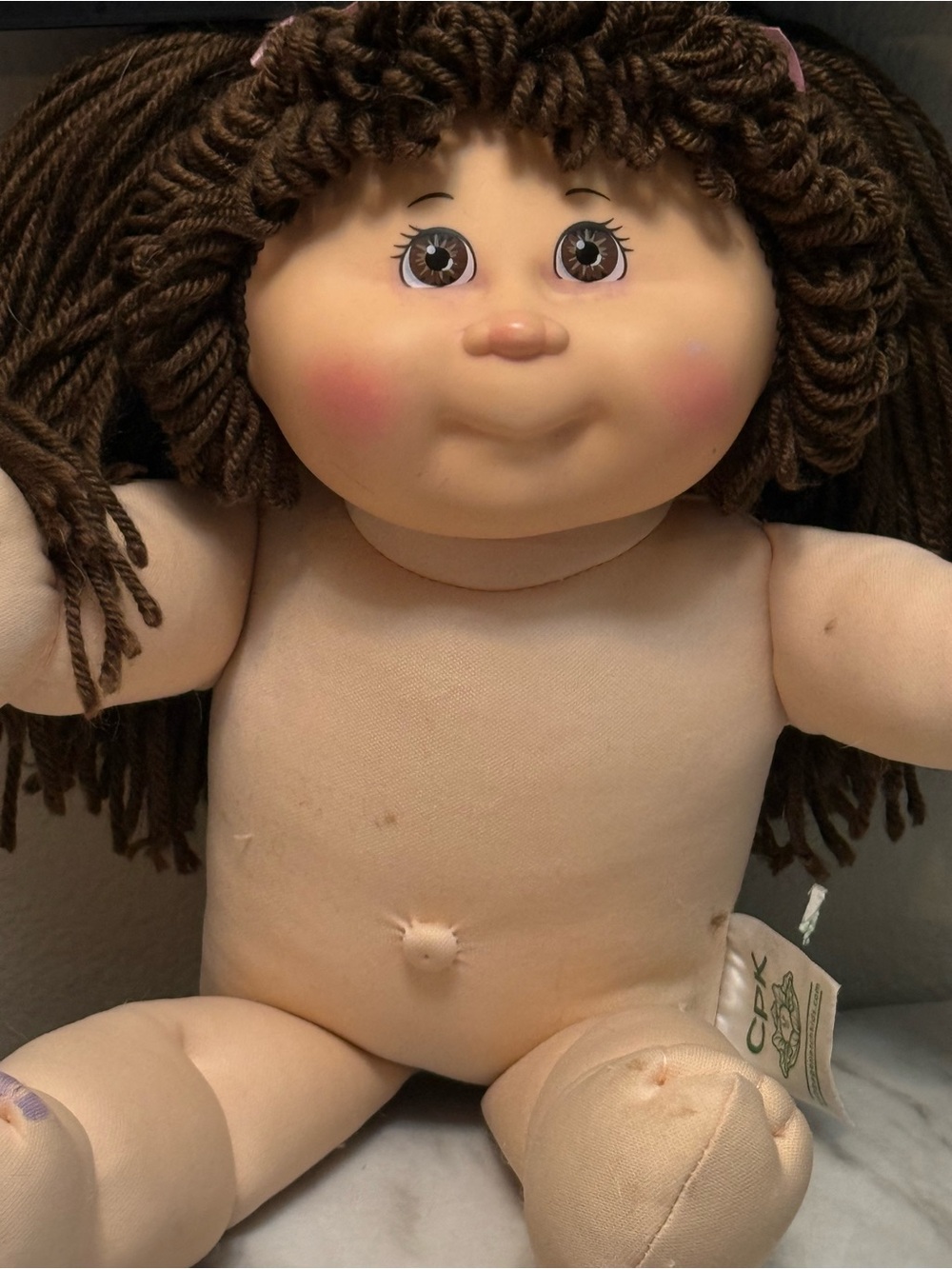Cabbage Patch Kids 20 in Girl Cloth Doll Brown Curly Yarn Hair Signed 2018